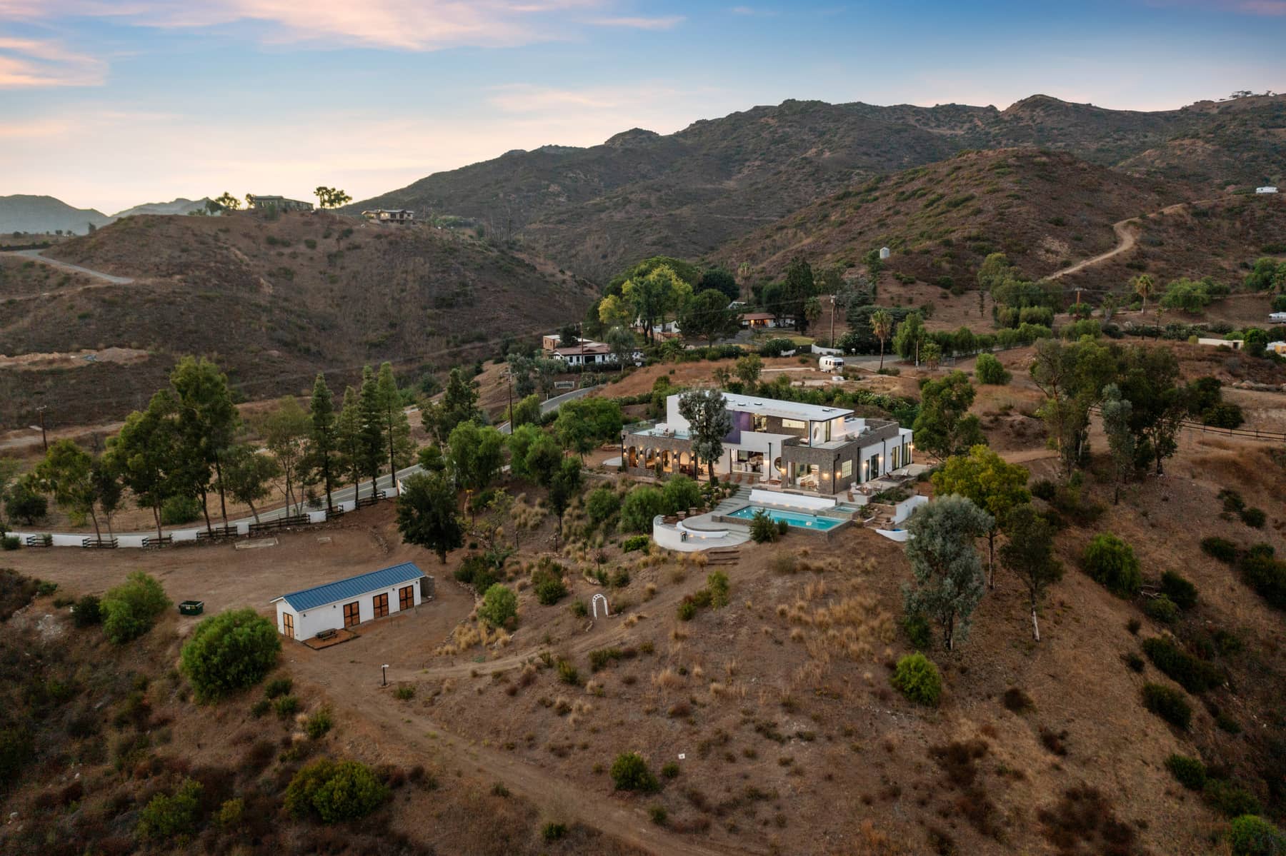33340 Mulholland Hwy, Malibu, CA 90265, USA