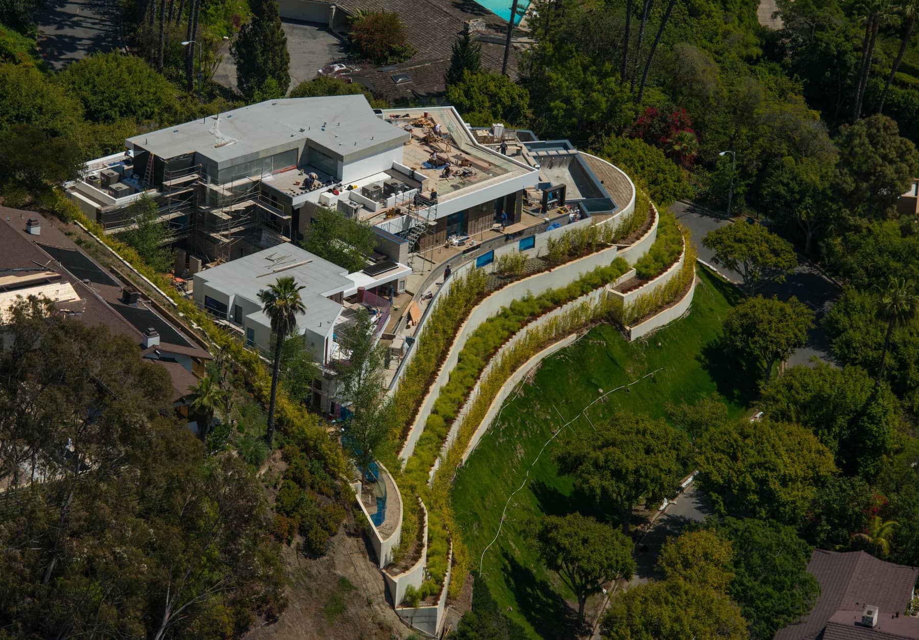 1201 Laurel Way, Beverly Hills, CA 90210