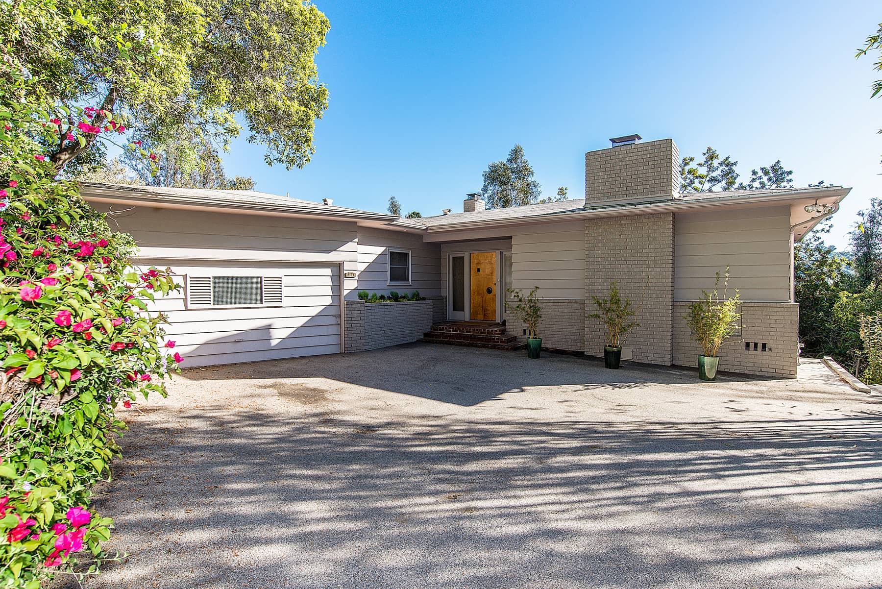 8044 Woodrow Wilson Dr, Los Angeles, CA