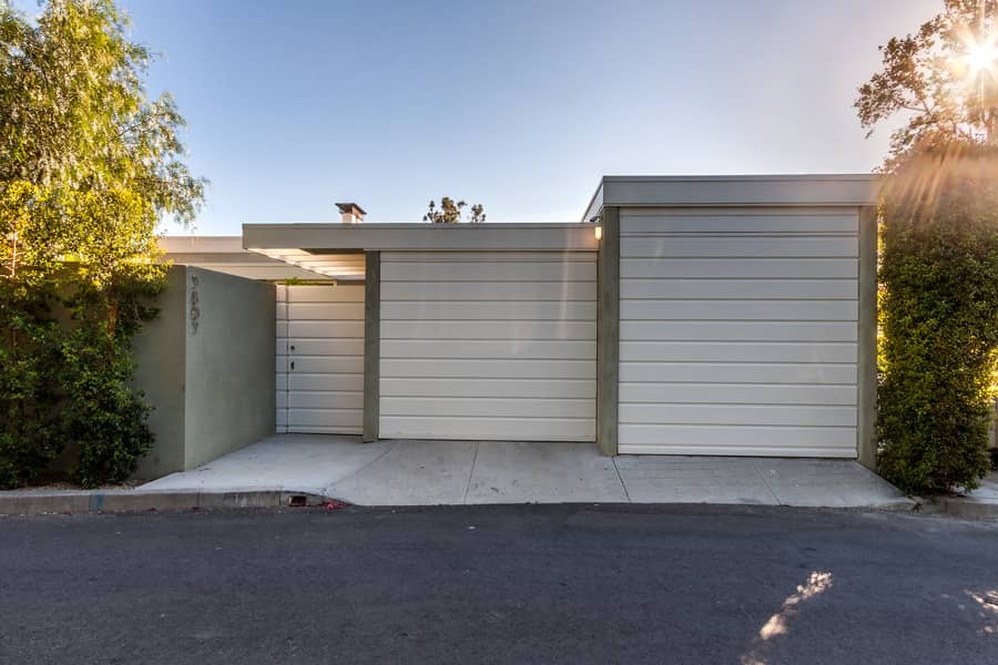 3807 Reklaw Dr, Studio City, CA 91604