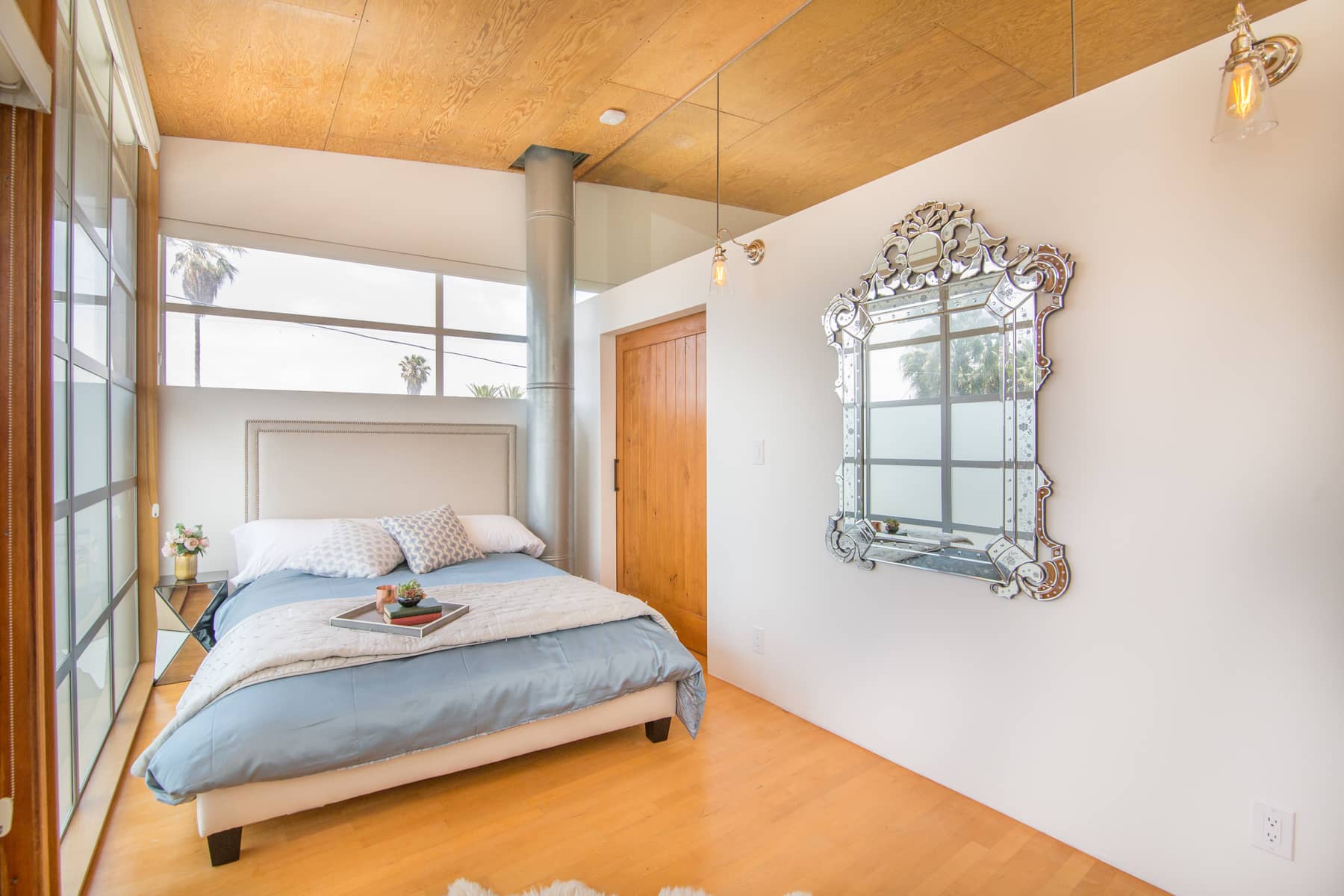 Abbot Kinney's Angel Loft