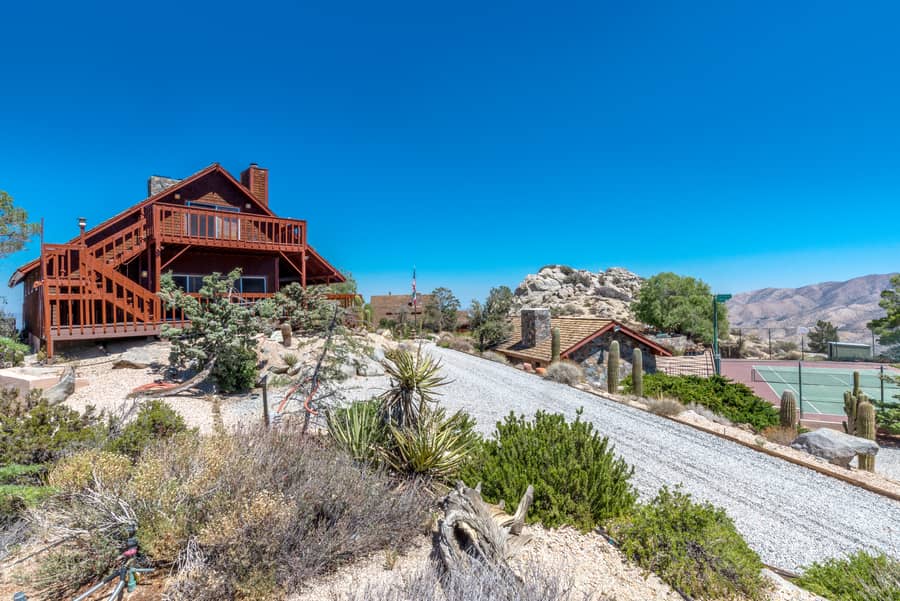 FRANK SINATRA'S DESERT HIDEAWAY "VILLA MAGGIO"