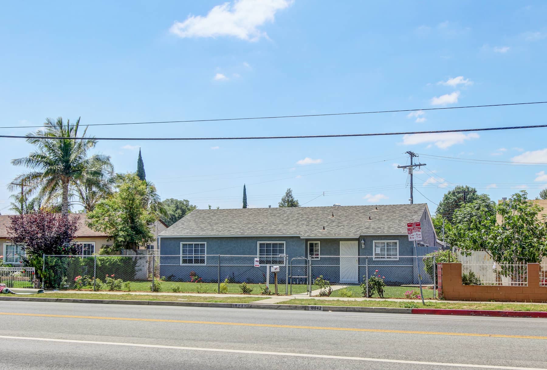 18042 Roscoe Blvd. Northridge, CA 91325