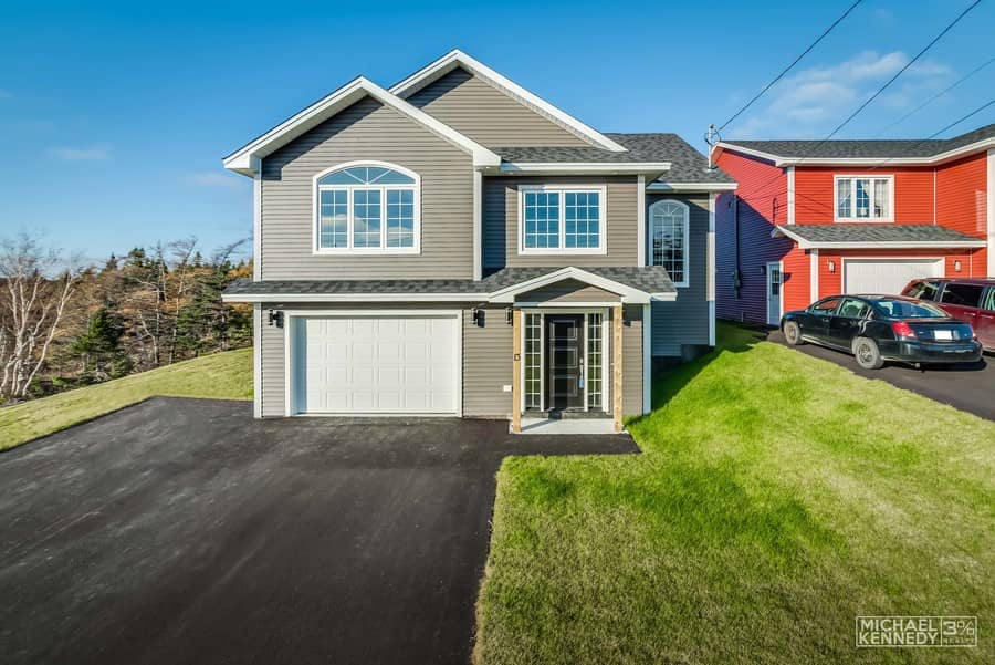 13 Lawlor Rd, Paradise, NL A1L 3N9, Canada