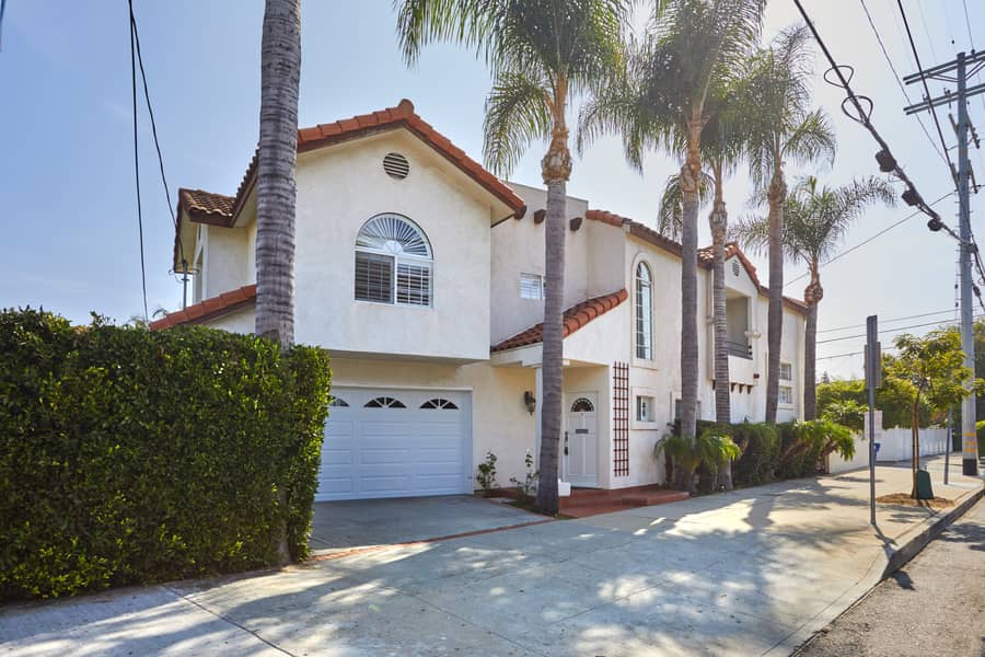 2250 Granville Ave, Los Angeles, CA 90064, USA