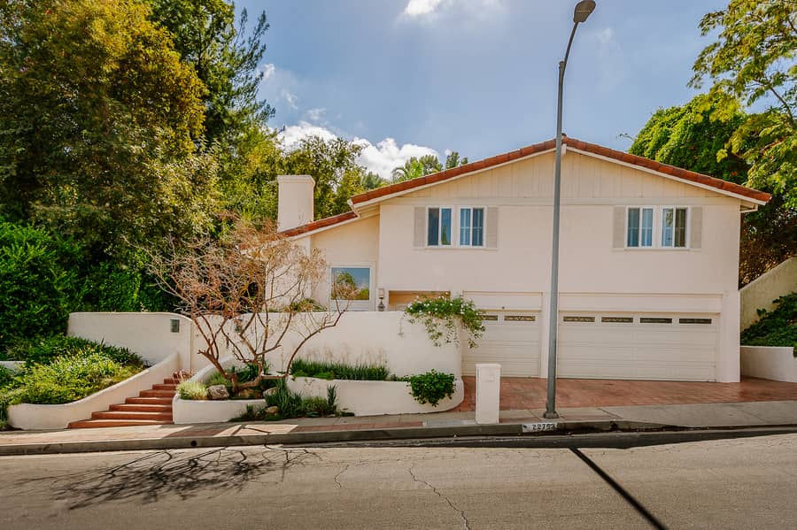 22753 Flamingo St, Woodland Hills, CA 91364, USA