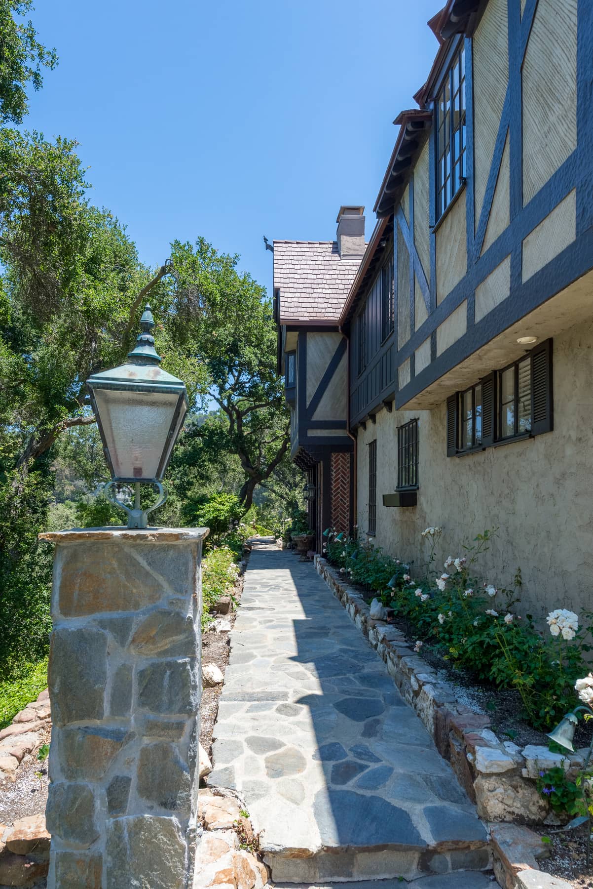 1919 & 1957 Mandeville Canyon Road, Brentwood