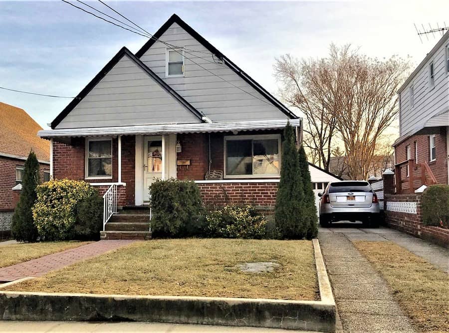 23816 116th Road, Elmont, NY, USA