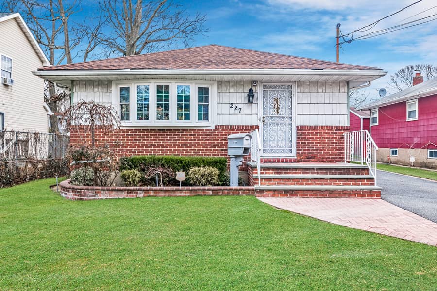 227 Frederick Ave, Roosevelt, NY 11575, USA