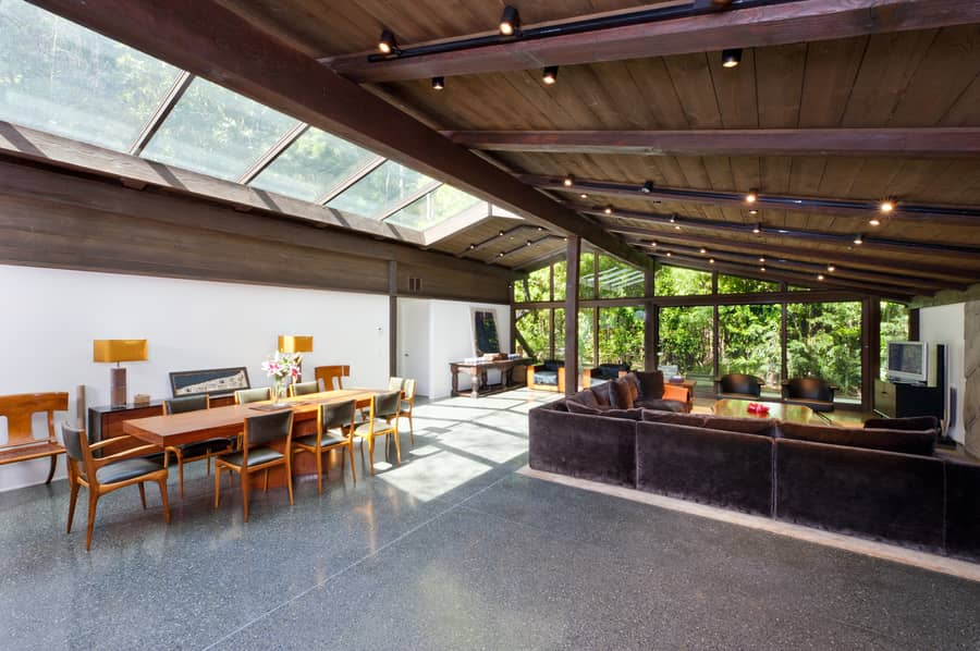 1831 Old Ranch Rd, Los Angeles, CA 90049